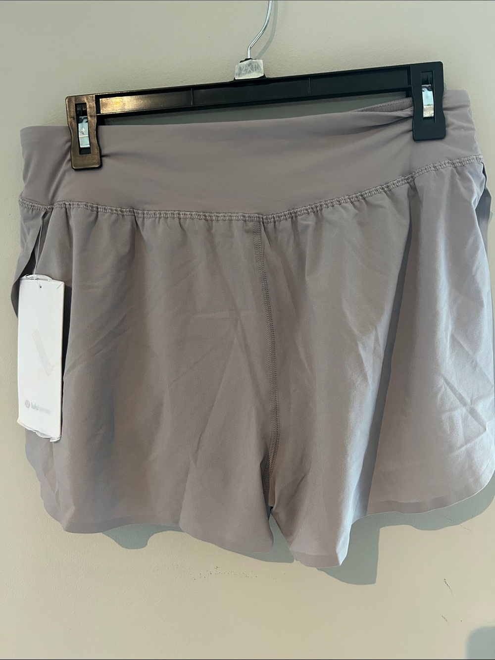 NWT Lululemon Fast & Free High Rise Split Short 3”- Light Taupe Medium